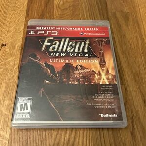 Bethesda Fallout: New Vegas Ultimate Edition for PS3 - Black and Red